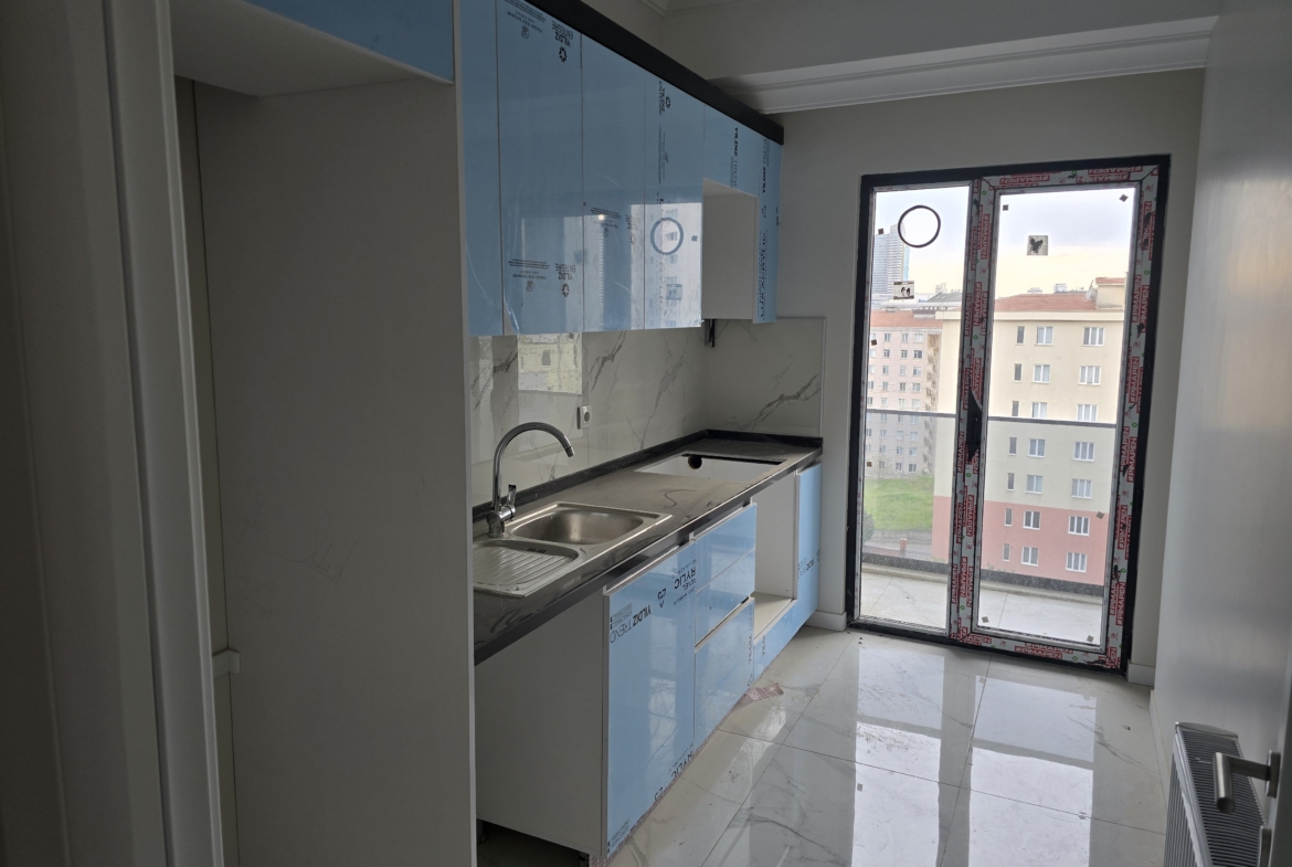 ŞERİF ALİ’DE SİTE İÇİNDE SATILIK2+1 DAİRE.
