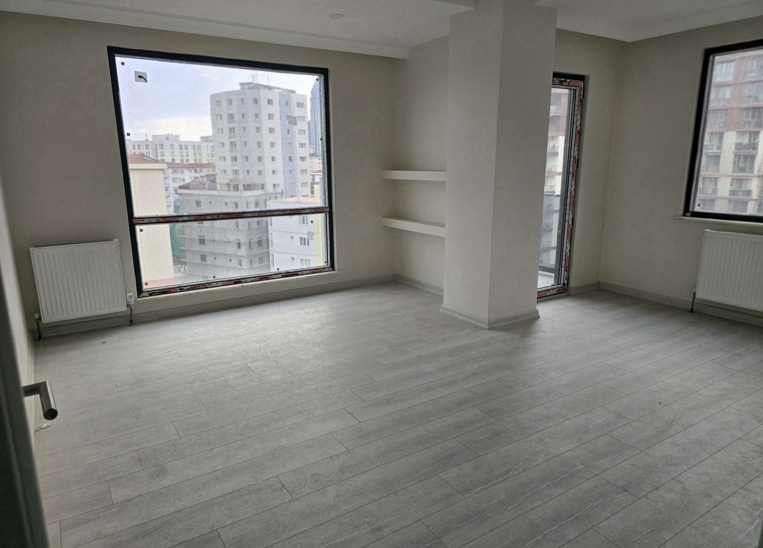 ŞERİF ALİ’DE SİTE İÇİNDE SATILIK2+1 DAİRE.