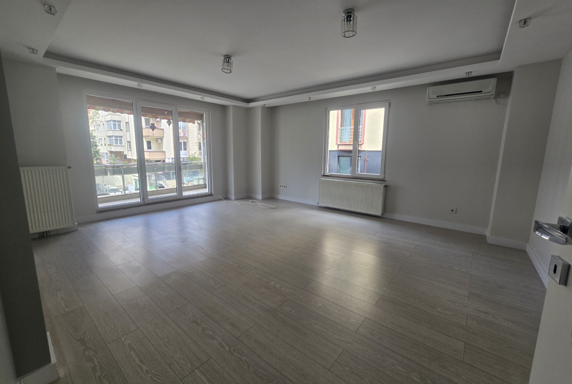 ÜMRANİYE ŞERİF ALİ ELALMIŞ CADDESİN’DE TERASLI SATILIK DAİRE