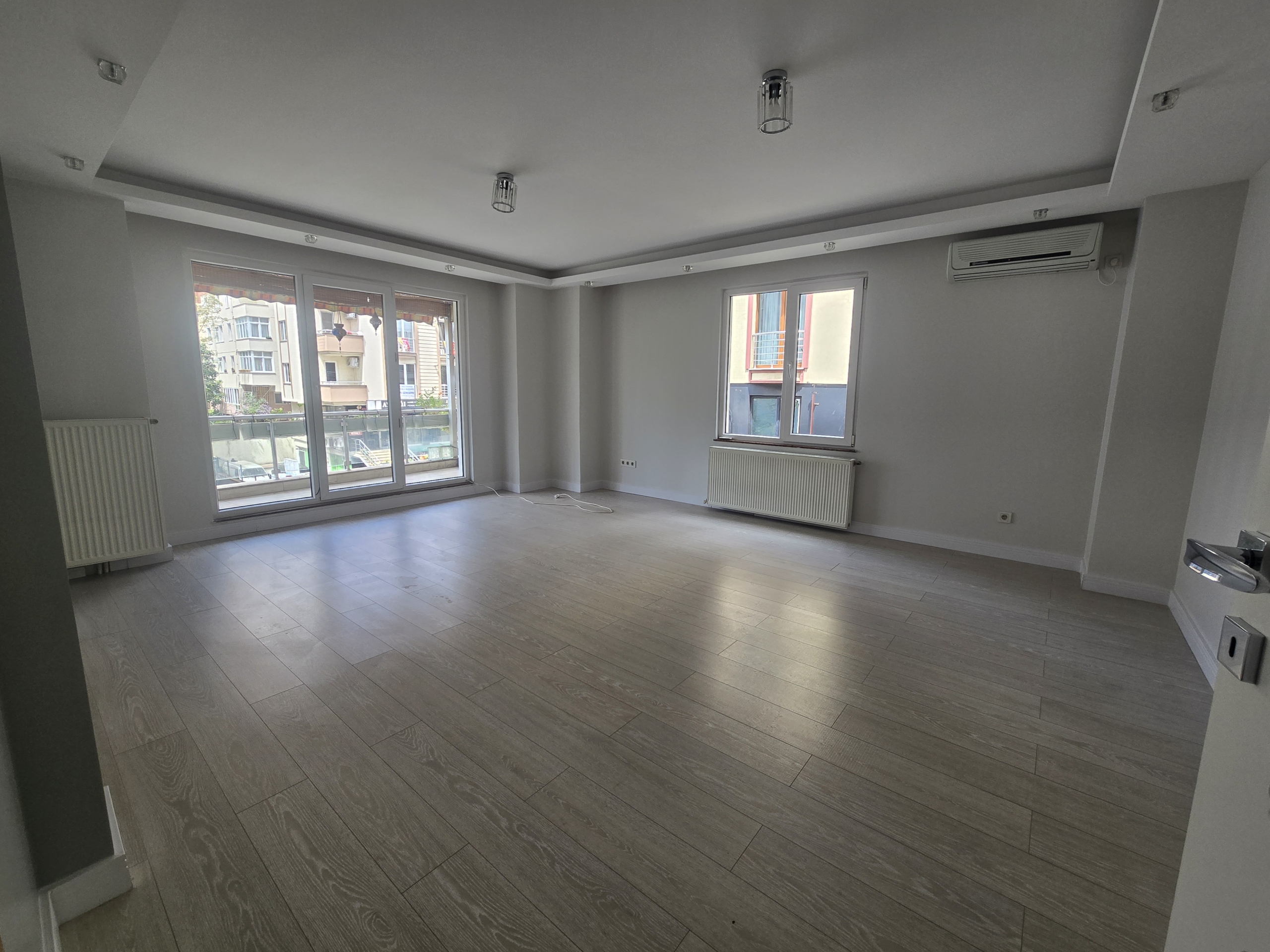 1000309516 ÜMRANİYE ŞERİF ALİ ELALMIŞ CADDESİN’DE TERASLI SATILIK DAİRE