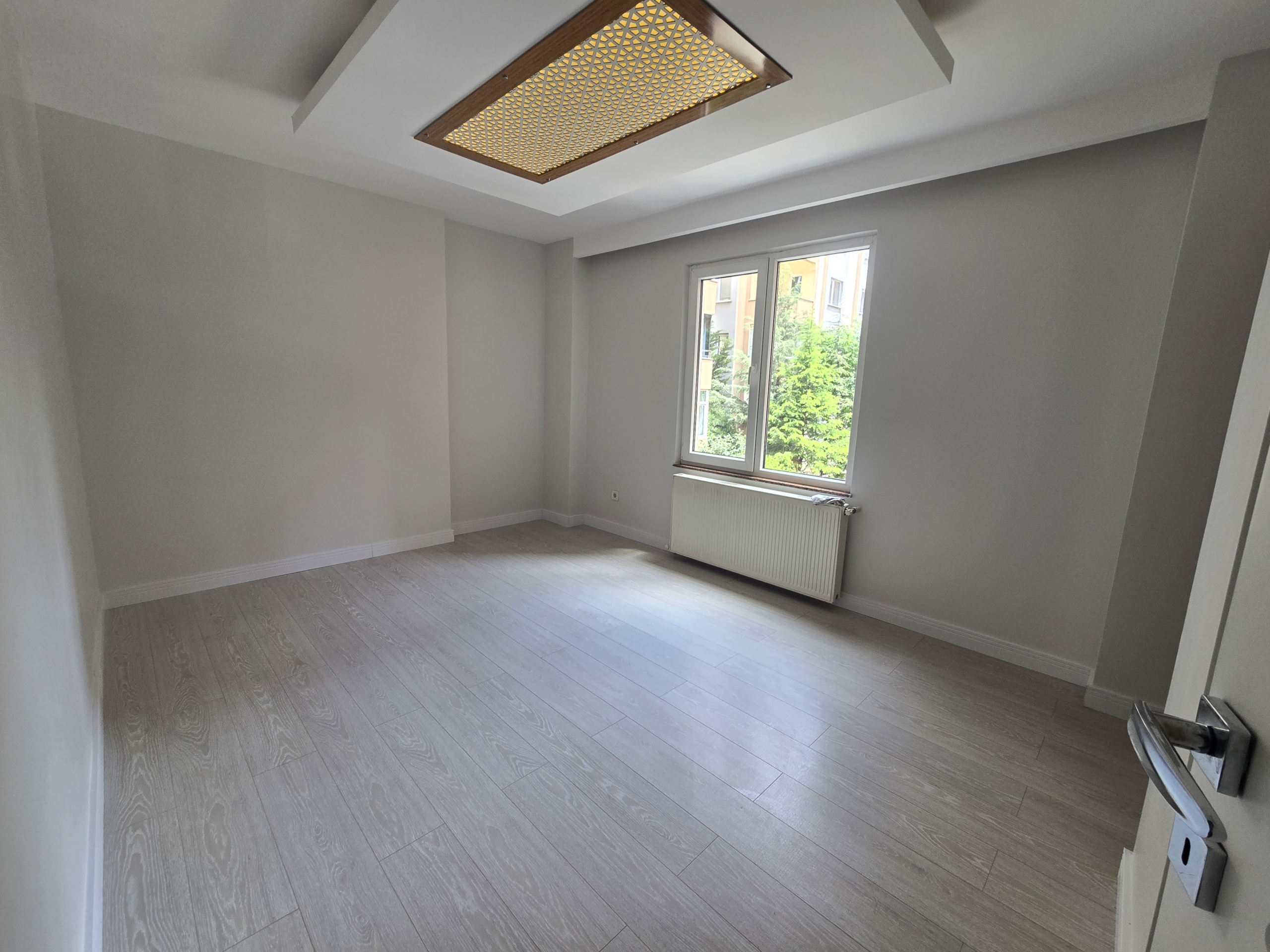 1000309537 ÜMRANİYE ŞERİF ALİ ELALMIŞ CADDESİN’DE TERASLI SATILIK DAİRE