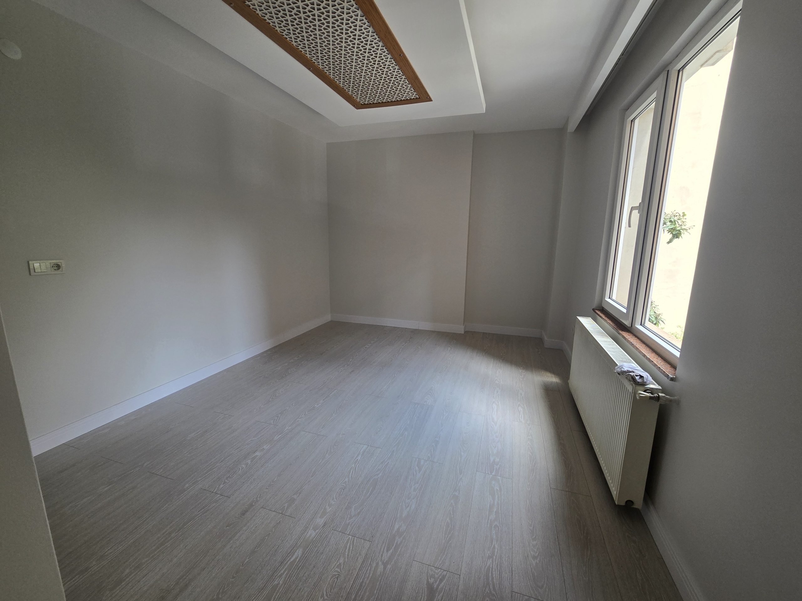 1000309538 ÜMRANİYE ŞERİF ALİ ELALMIŞ CADDESİN’DE TERASLI SATILIK DAİRE