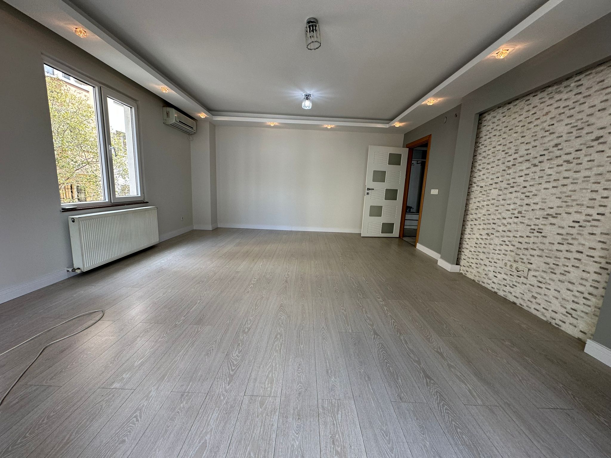 1000309635 ÜMRANİYE ŞERİF ALİ ELALMIŞ CADDESİN’DE TERASLI SATILIK DAİRE